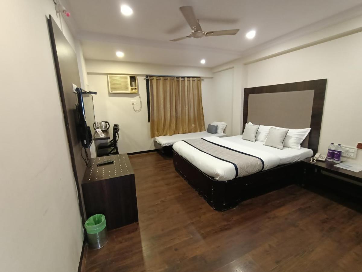 Hotel Highway Inn Andheri East Mumbai Eksteriør bilde