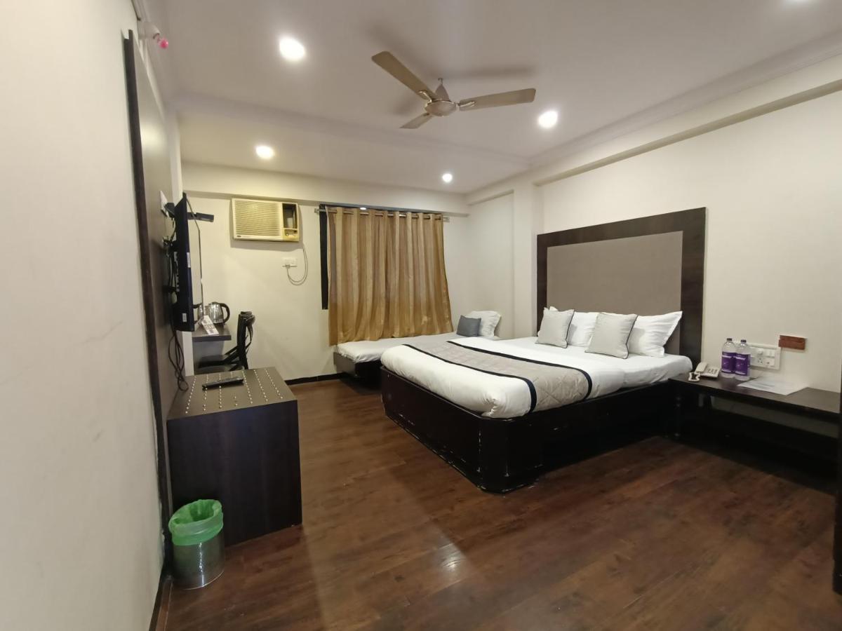 Hotel Highway Inn Andheri East Mumbai Eksteriør bilde