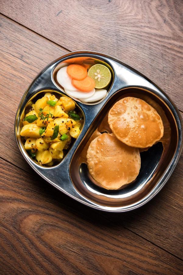 Hotel Highway Inn Andheri East Mumbai Eksteriør bilde
