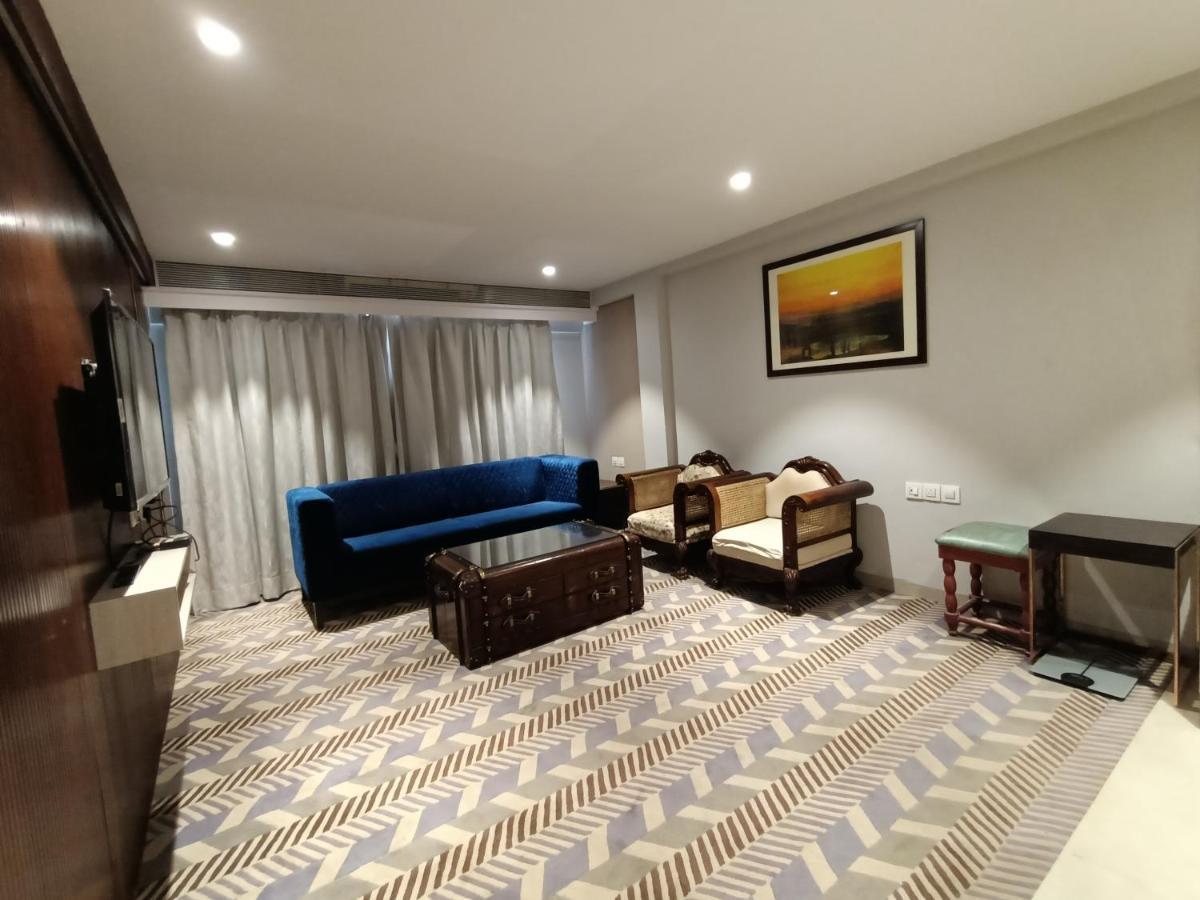 Hotel Highway Inn Andheri East Mumbai Eksteriør bilde