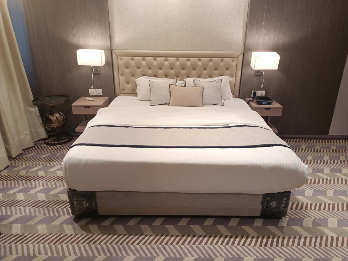 Hotel Highway Inn Andheri East Mumbai Eksteriør bilde