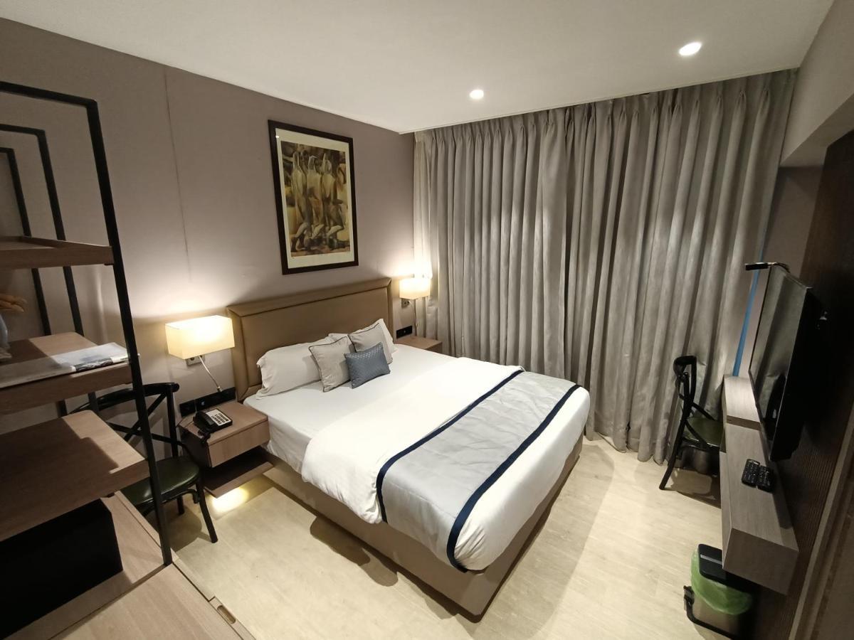 Hotel Highway Inn Andheri East Mumbai Eksteriør bilde