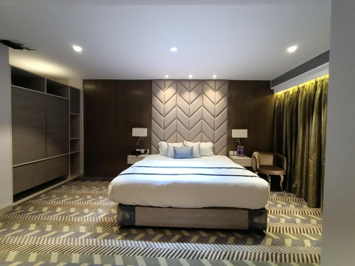 Hotel Highway Inn Andheri East Mumbai Eksteriør bilde
