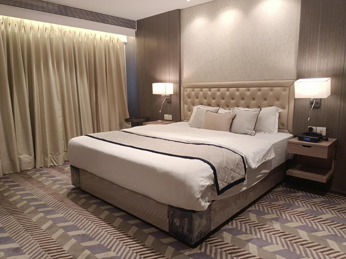 Hotel Highway Inn Andheri East Mumbai Eksteriør bilde